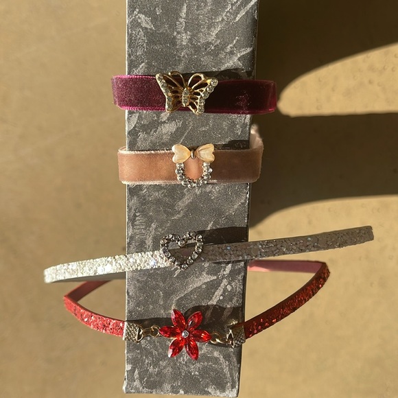 Chokers - Picture 8 of 8